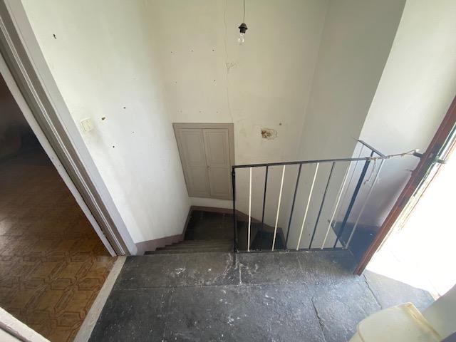 Image No.14-2 Bed Property for sale