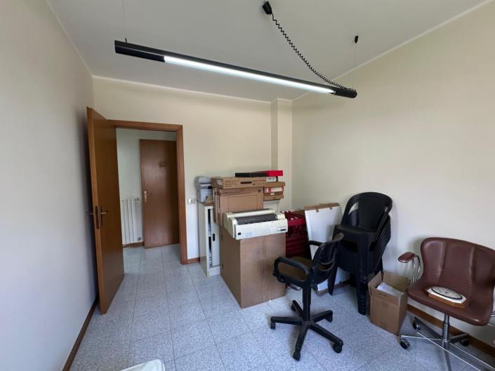 Image No.23-2 Bed Apartment for sale