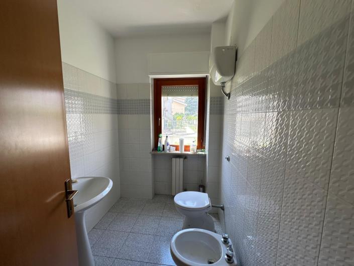 Image No.29-2 Bed Apartment for sale