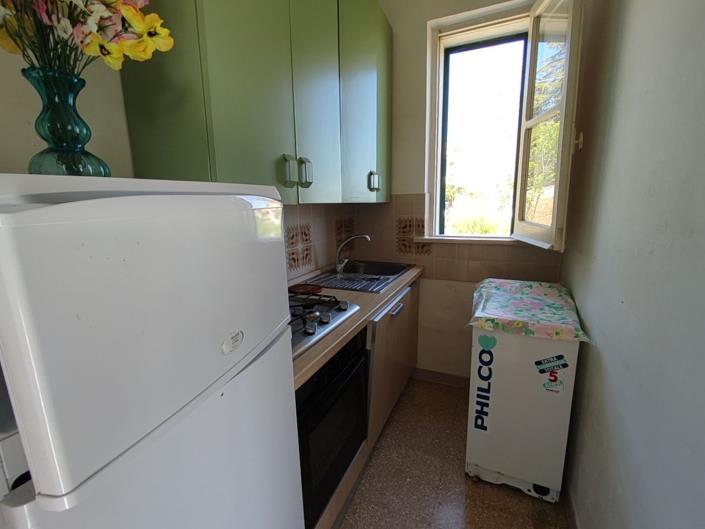 Image No.14-2 Bed Property for sale