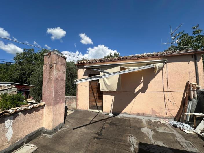 Image No.19-3 Bed Property for sale