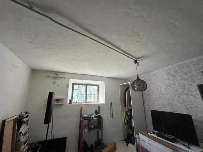 Image No.27-3 Bed Property for sale