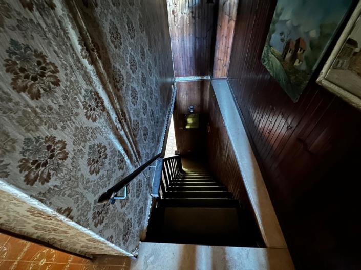 Image No.32-3 Bed Property for sale