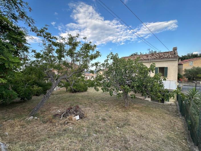 Image No.7-3 Bed Property for sale