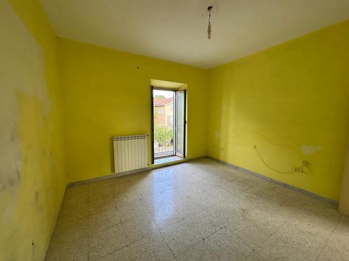 Image No.14-3 Bed Property for sale