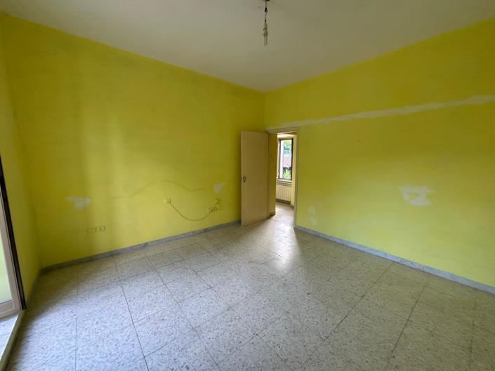 Image No.15-3 Bed Property for sale