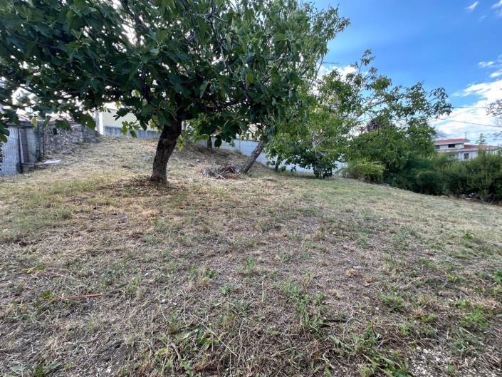 Image No.25-3 Bed Property for sale