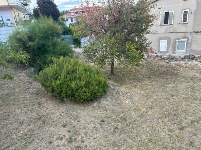 Image No.26-3 Bed Property for sale