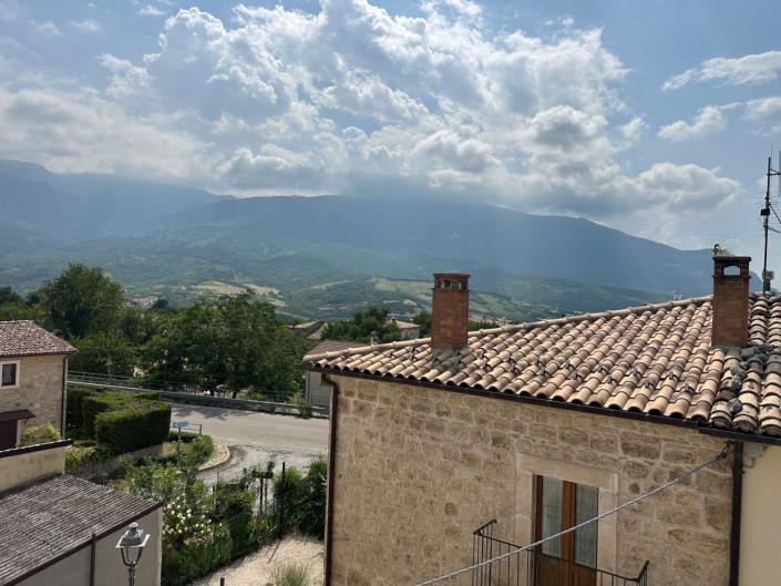 Image No.5-2 Bed Property for sale