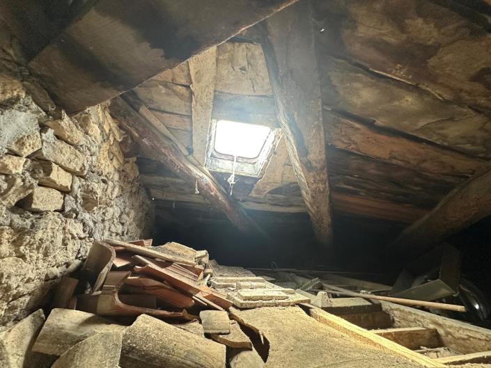 Image No.27-2 Bed Property for sale