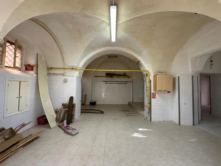 Image No.19-Commercial for sale