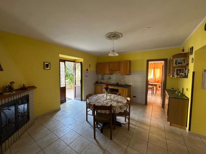 Image No.16-2 Bed House for sale