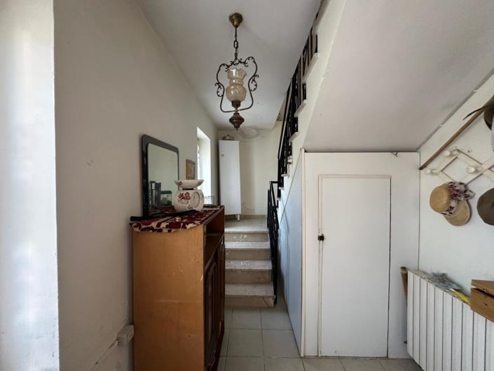 Image No.18-2 Bed House for sale