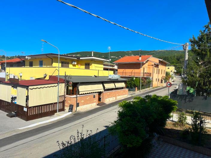 Image No.33-2 Bed House for sale