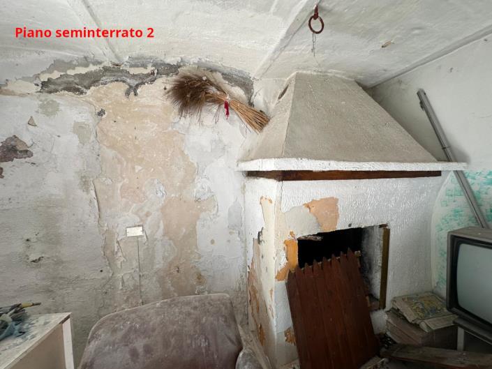 Image No.23-4 Bed House for sale