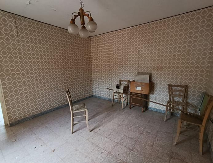 Image No.13-4 Bed Property for sale