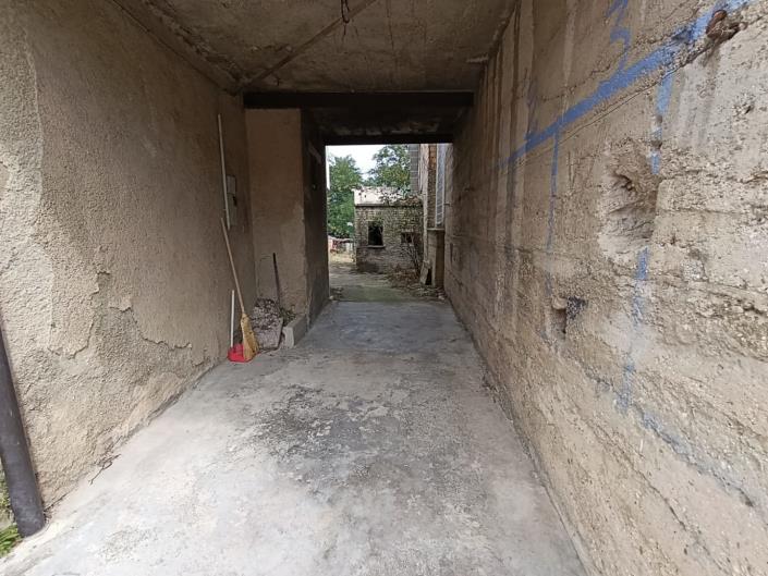 Image No.23-4 Bed Property for sale