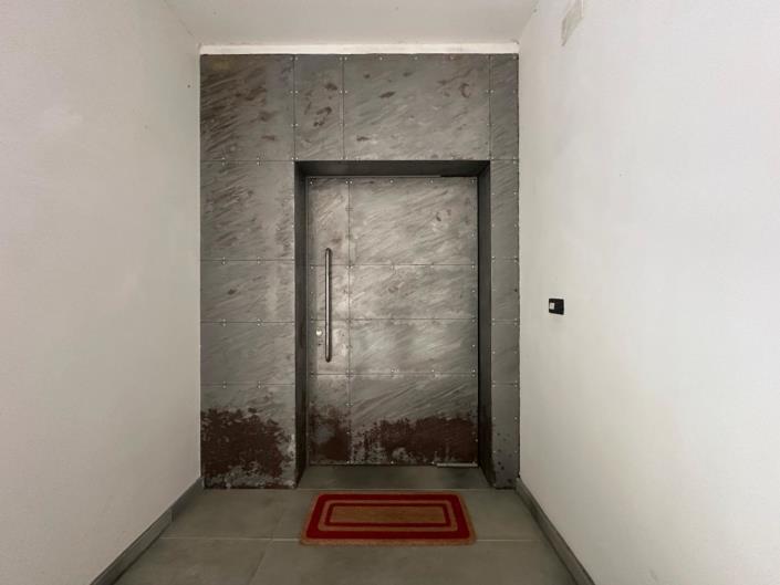 Image No.5-3 Bed Property for sale