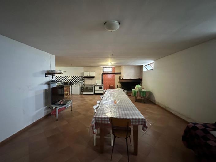 Image No.29-3 Bed Property for sale