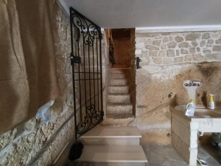 Image No.27-3 Bed Property for sale