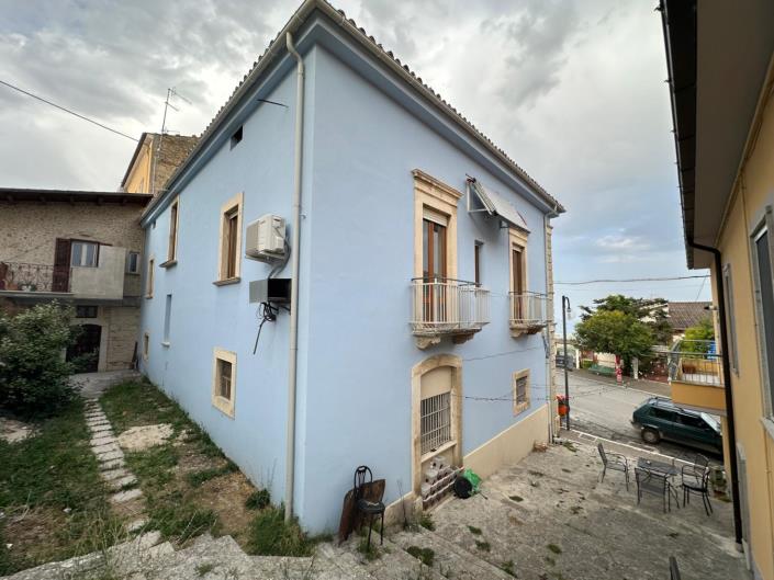 Image No.3-2 Bed Property for sale