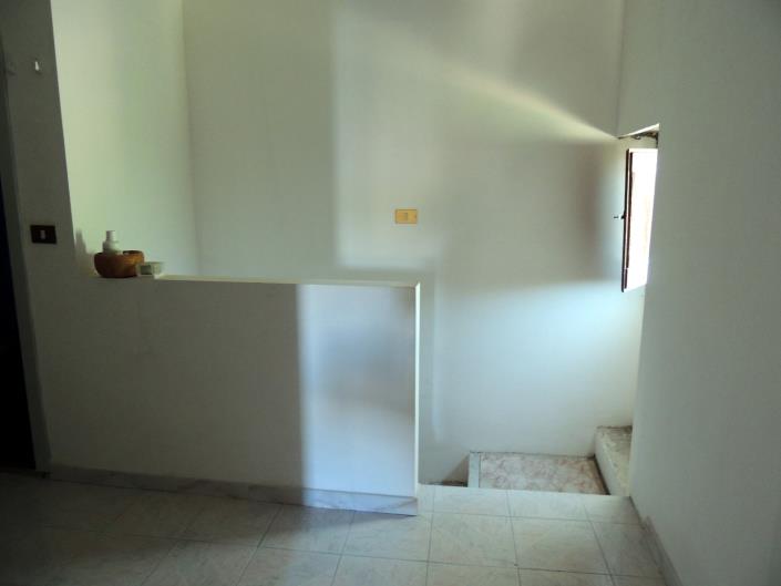 Image No.12-2 Bed Property for sale