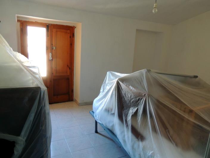 Image No.16-2 Bed Property for sale