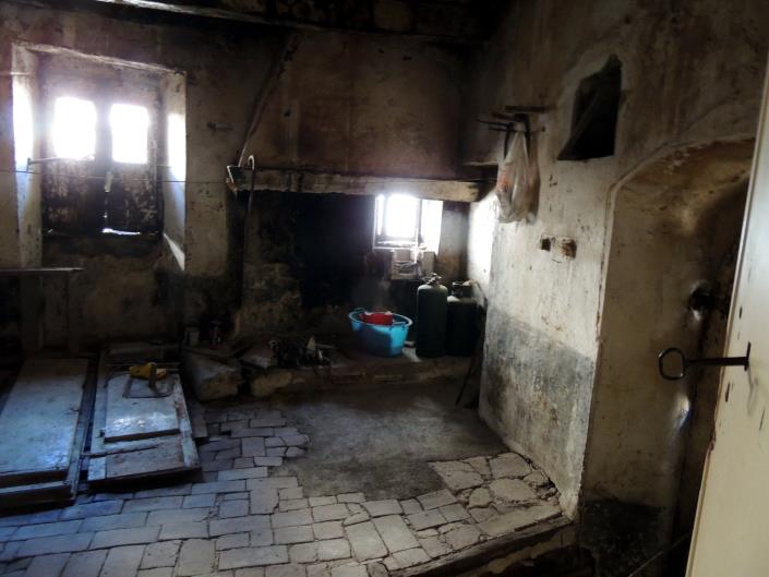 Image No.22-2 Bed Property for sale