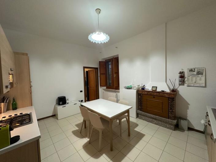 Image No.13-2 Bed Apartment for sale