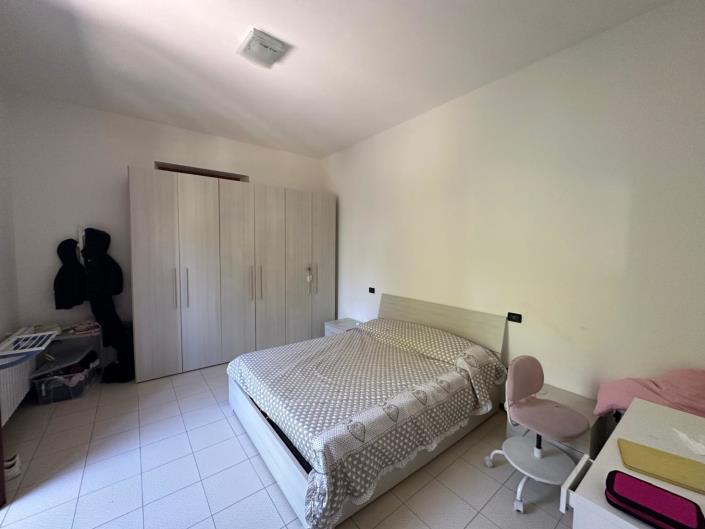 Image No.18-2 Bed Apartment for sale