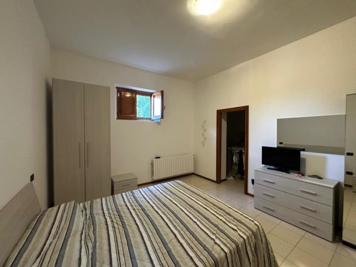 Image No.21-2 Bed Apartment for sale