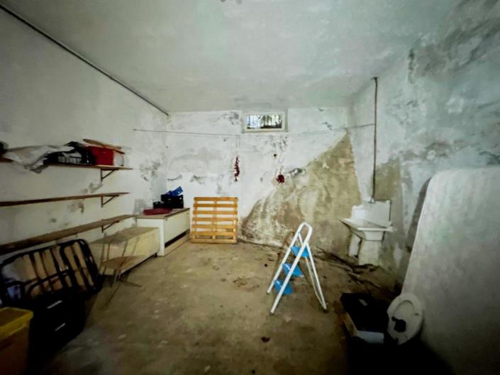 Image No.27-2 Bed Apartment for sale