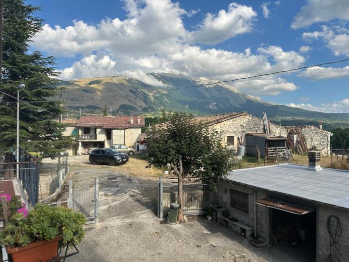 Image No.8-3 Bed Apartment for sale