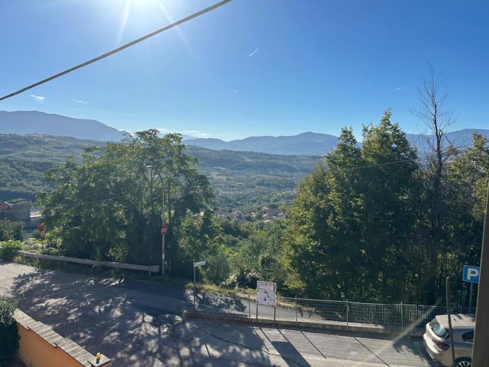 Image No.14-3 Bed Property for sale