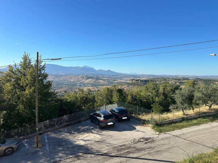 Image No.15-3 Bed Property for sale