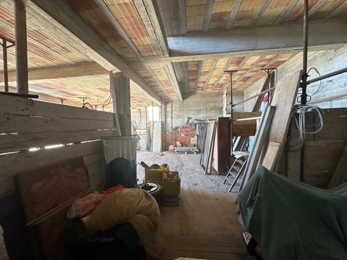 Image No.21-3 Bed Property for sale