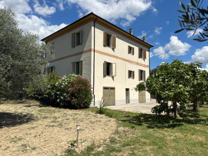 Image No.4-2 Bed Property for sale