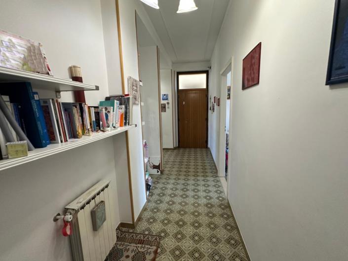 Image No.8-3 Bed Apartment for sale