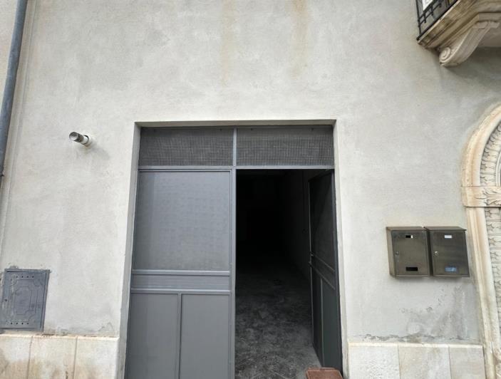 Image No.28-2 Bed Apartment for sale