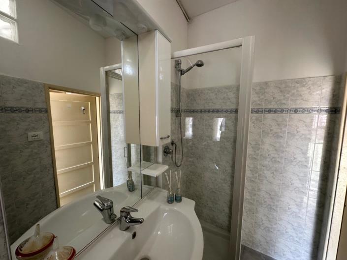 Image No.27-1 Bed Apartment for sale