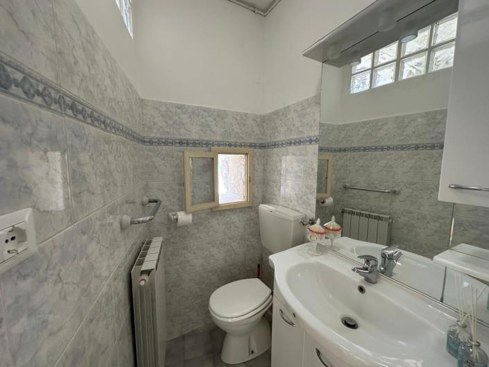 Image No.28-1 Bed Apartment for sale