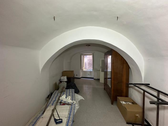 Image No.29-2 Bed Property for sale