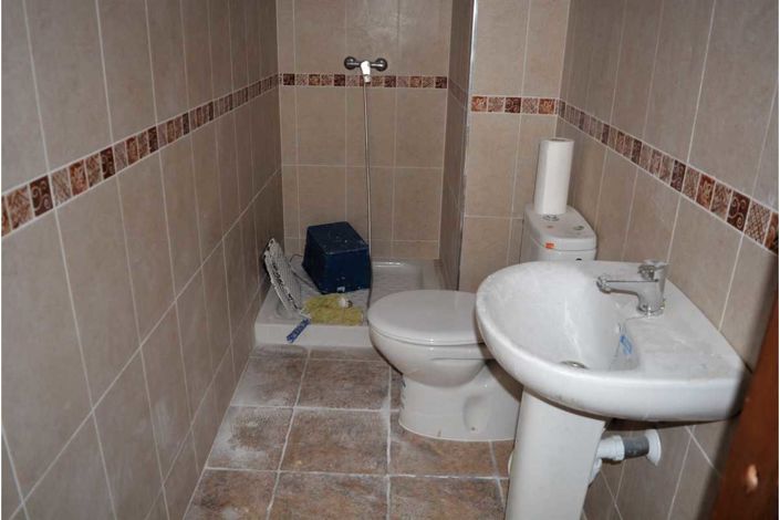 Image No.17-4 Bed Village House for sale