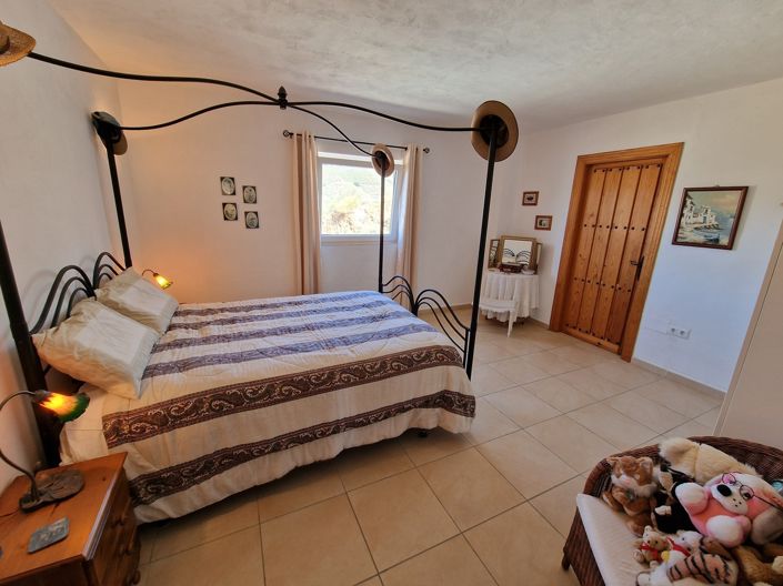 Image No.43-4 Bed Villa for sale