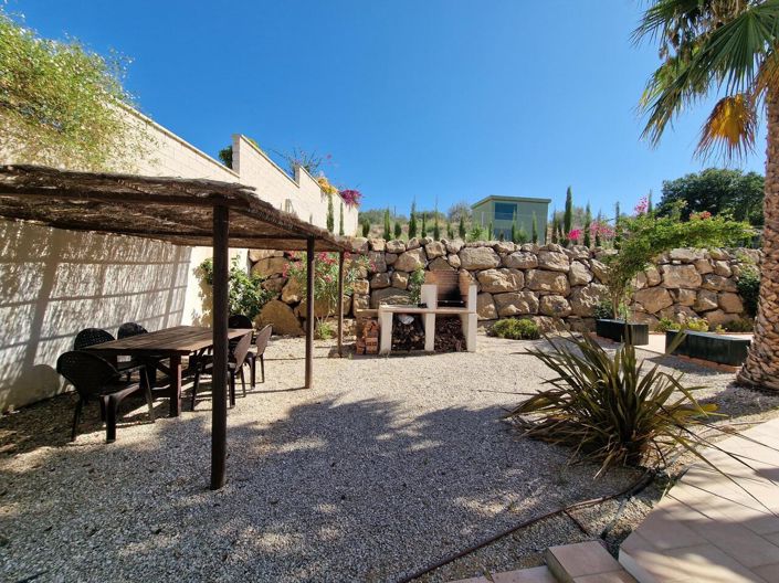 Image No.17-4 Bed Villa for sale