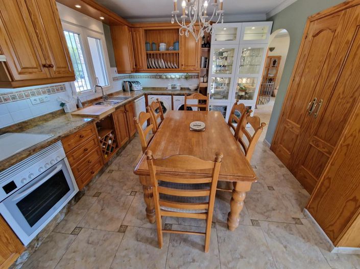 Image No.45-4 Bed Villa for sale