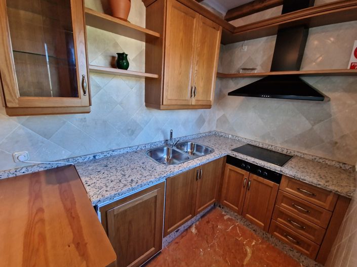 Image No.49-6 Bed Villa for sale