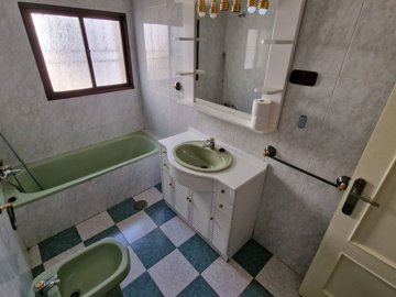 1289-village-house-for-sale-in-vinuela-43079-