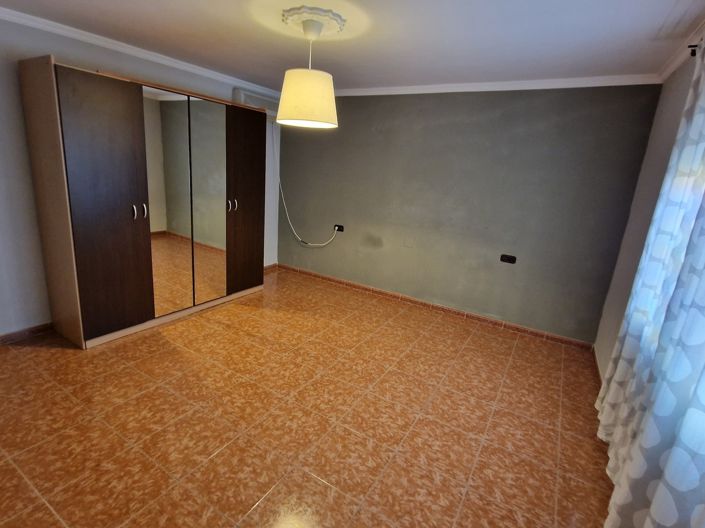 Image No.17-3 Bed Village House for sale