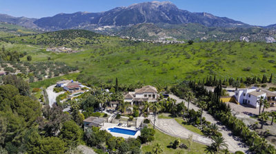 574-villa-for-sale-in-vinuela-46680-large